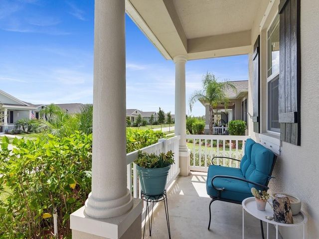 1490 Carriage Court, Vero Beach, FL 32966