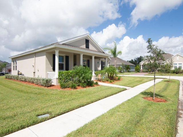 1490 Carriage Court, Vero Beach, FL 32966