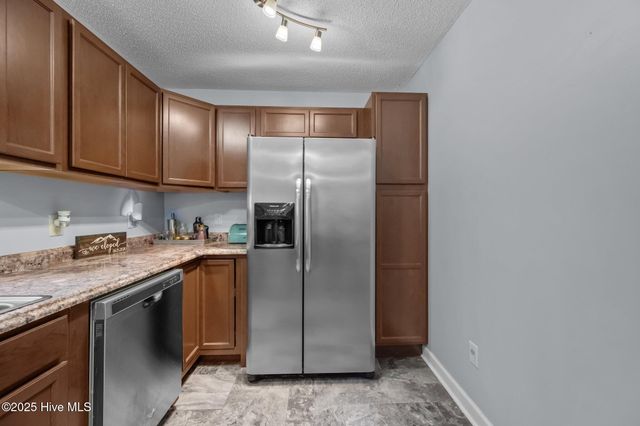 1157 Old 30 Road, Maysville, NC 28555