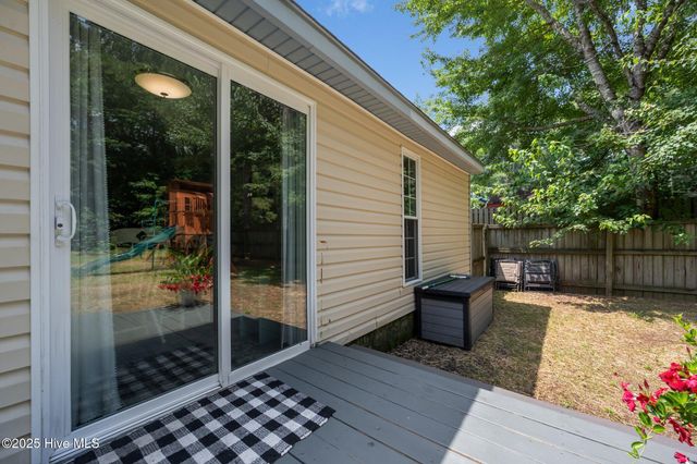 1157 Old 30 Road, Maysville, NC 28555