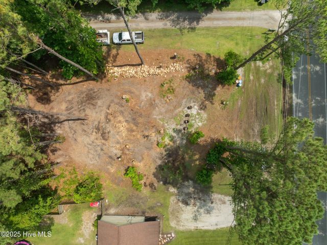 1157 Old 30 Road, Maysville, NC 28555