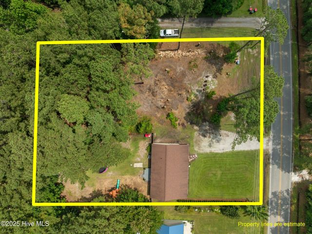 1157 Old 30 Road, Maysville, NC 28555