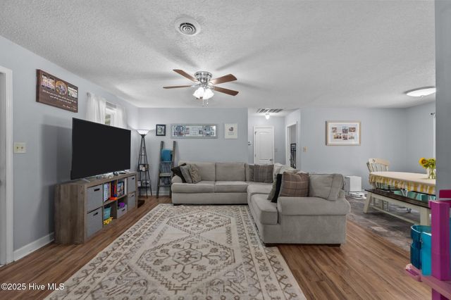 1157 Old 30 Road, Maysville, NC 28555