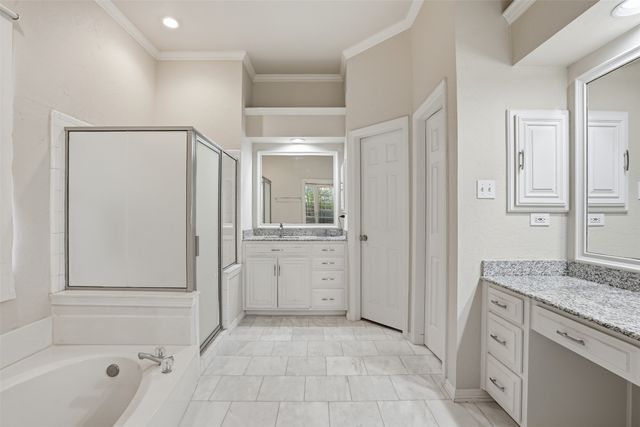 3105 Andrew Court, Bedford, TX 76021