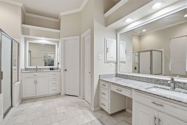 3105 Andrew Court, Bedford, TX 76021