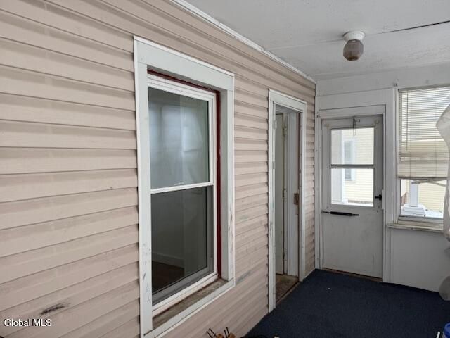 42 Warsaw Avenue, Mechanicville, NY 12118