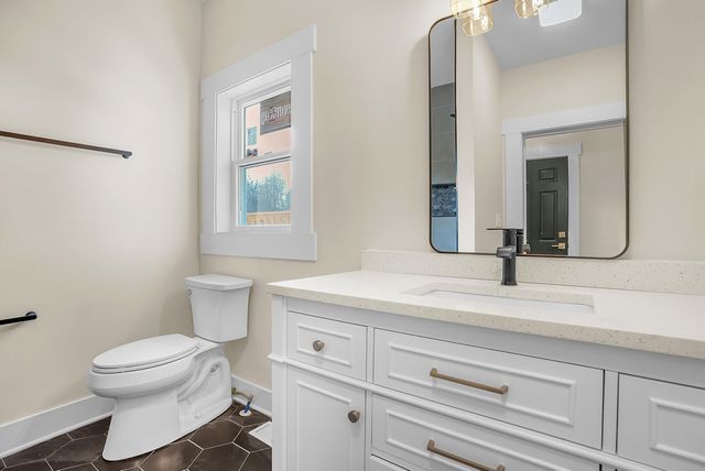 1952 Hayes Leonard Road, Valparaiso, IN 46385