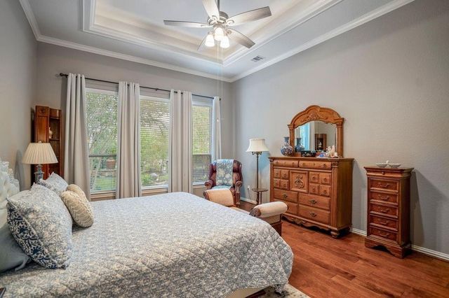 26 Brookgreen Circle S, Montgomery, TX 77356