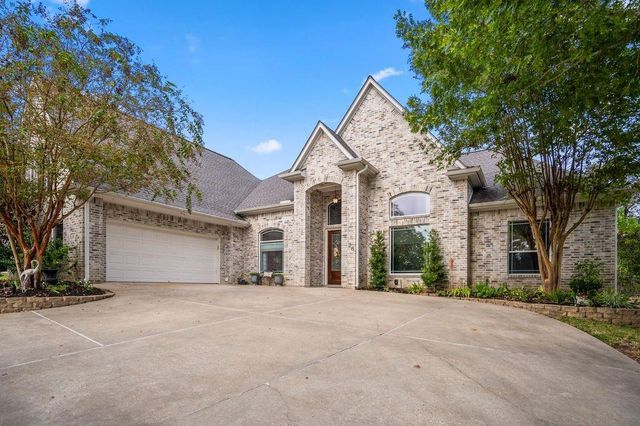 26 Brookgreen Circle S, Montgomery, TX 77356