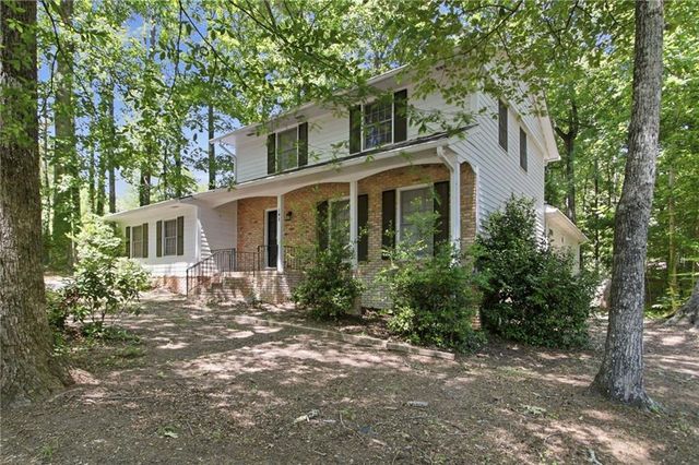103 Creek Bed Court, Peachtree City, GA 30269