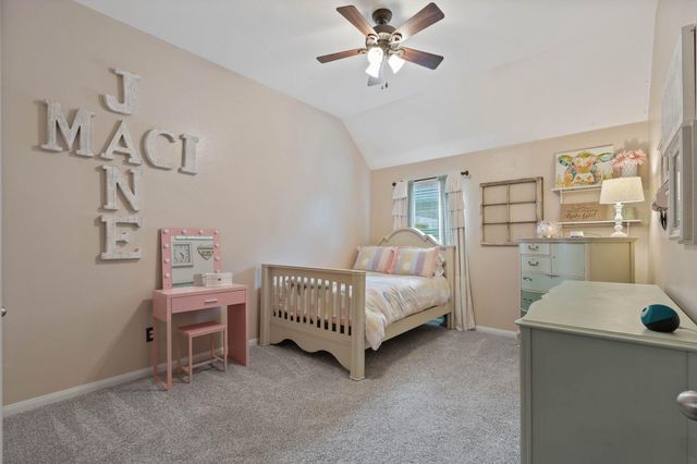 2504 N Yorkchase Lane, Conroe, TX 77304