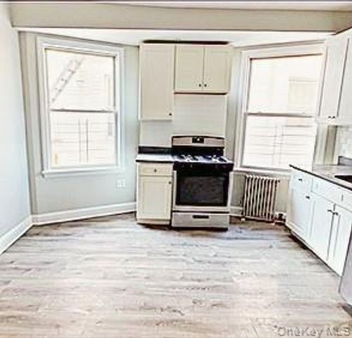 544 E 3rd Street, Mount Vernon, NY 10553