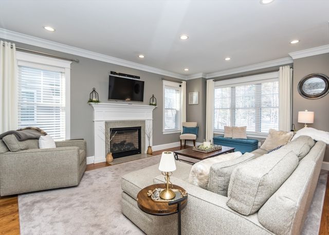 22 Grove Street 2, Waltham, MA 02453