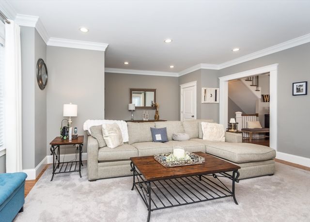 22 Grove Street 2, Waltham, MA 02453