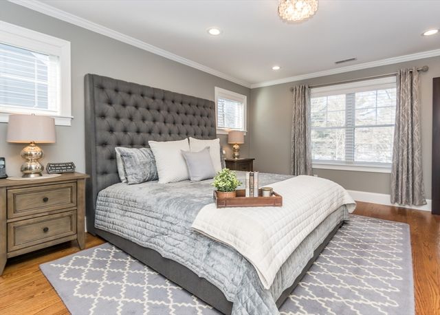 22 Grove Street 2, Waltham, MA 02453