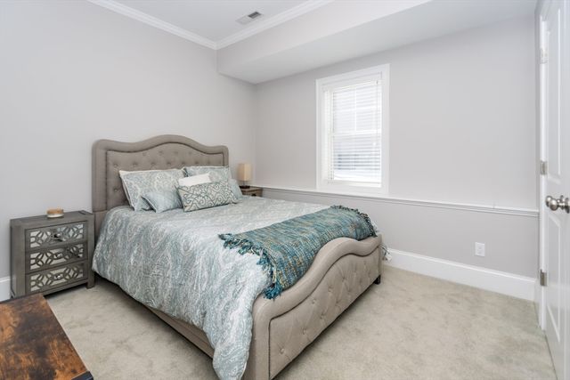 22 Grove Street 2, Waltham, MA 02453