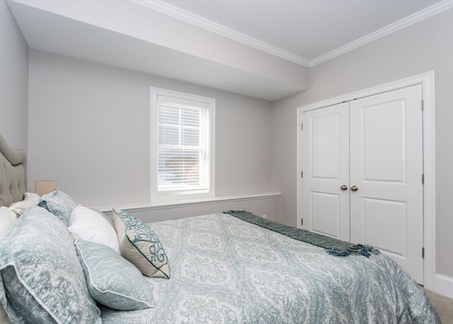 22 Grove Street 2, Waltham, MA 02453