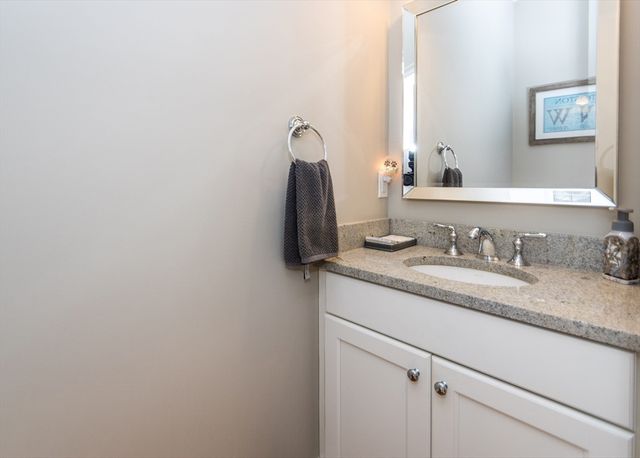 22 Grove Street 2, Waltham, MA 02453