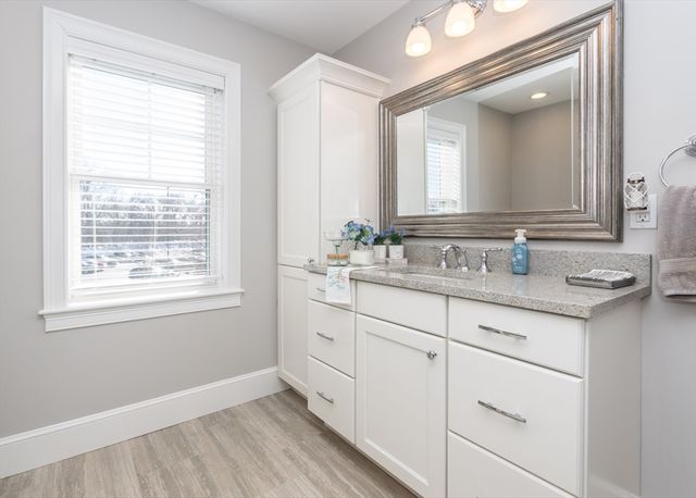 22 Grove Street 2, Waltham, MA 02453