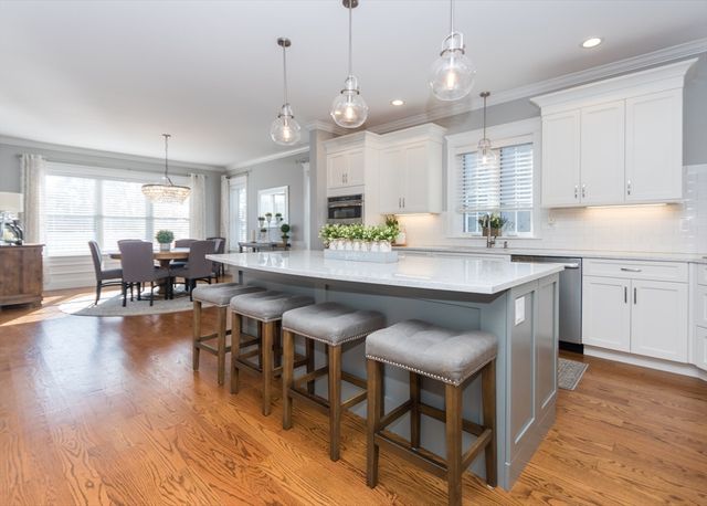 22 Grove Street 2, Waltham, MA 02453