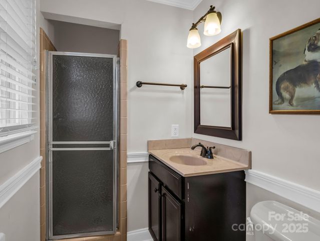 136 Old Tanglewood Trail, Hendersonville, NC 28739