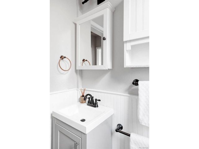 1470 Julian St, Denver, CO 80204