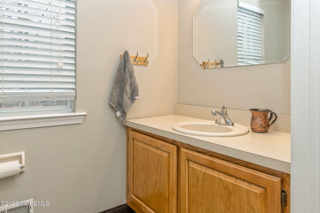 2080 Whitesville Road, Toms River, NJ 08755