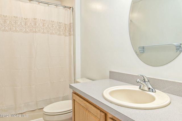 2080 Whitesville Road, Toms River, NJ 08755