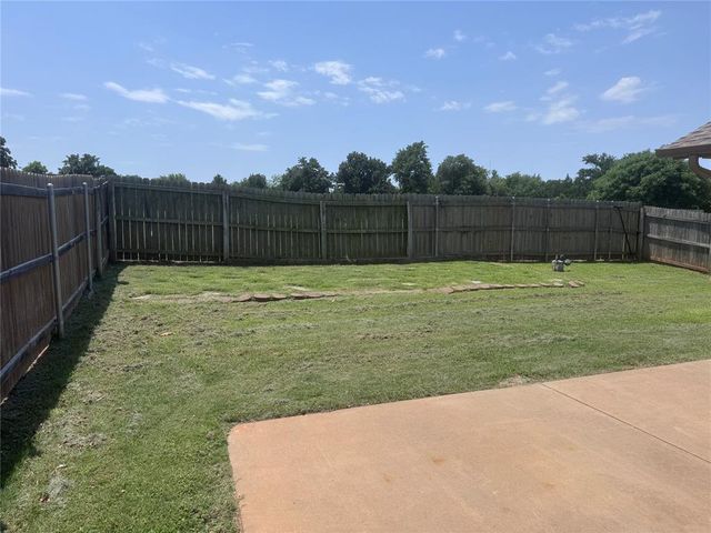 2900 Green Canyon Drive, Edmond, OK 73013