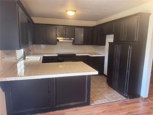2900 Green Canyon Drive, Edmond, OK 73013