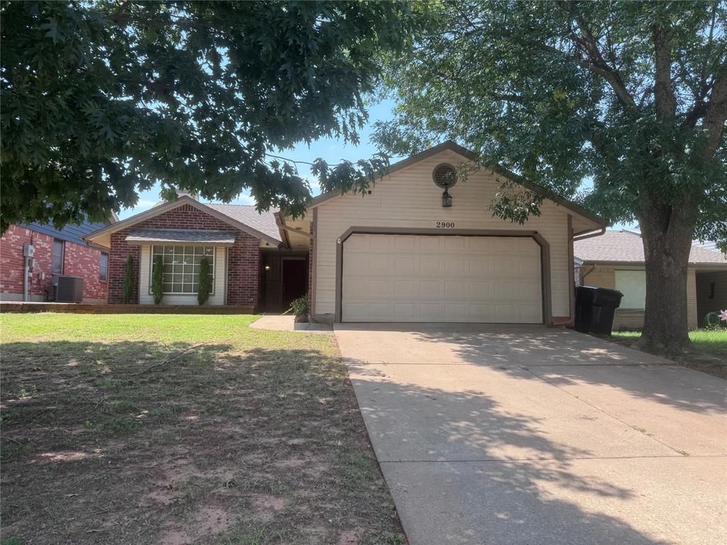 2900 Green Canyon Drive, Edmond, OK 73013