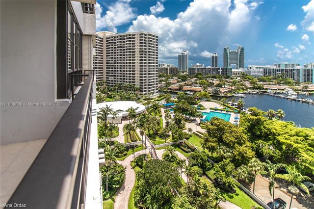 500 Three Islands Blvd 822, Hallandale Beach, FL 33009