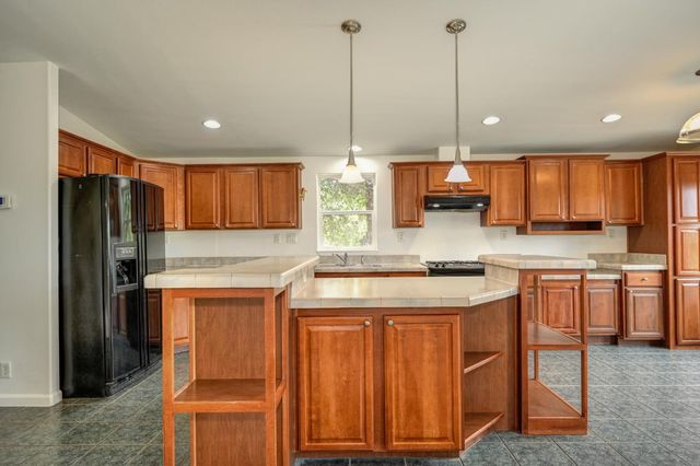 3680 Greenwood Rd, Greenwood, CA 95635