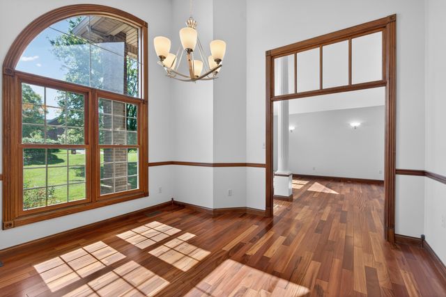 725 Sovereign Drive, Richmond, KY 40475