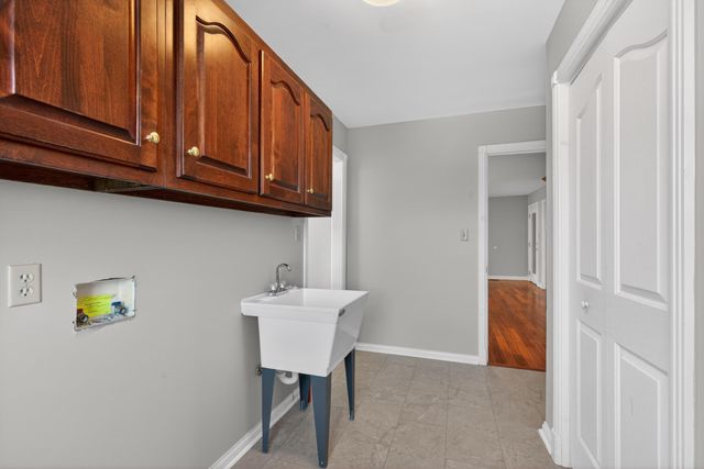 725 Sovereign Drive, Richmond, KY 40475