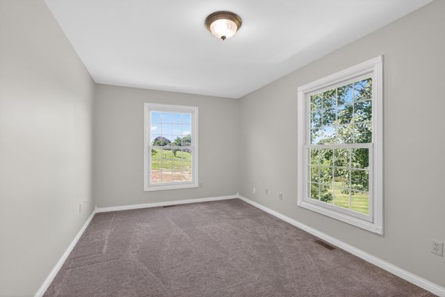 725 Sovereign Drive, Richmond, KY 40475