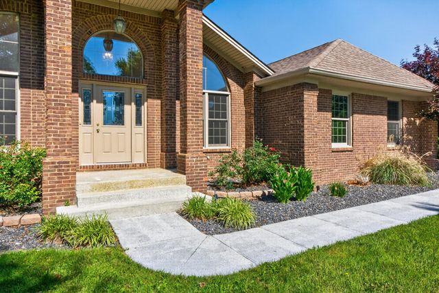 725 Sovereign Drive, Richmond, KY 40475
