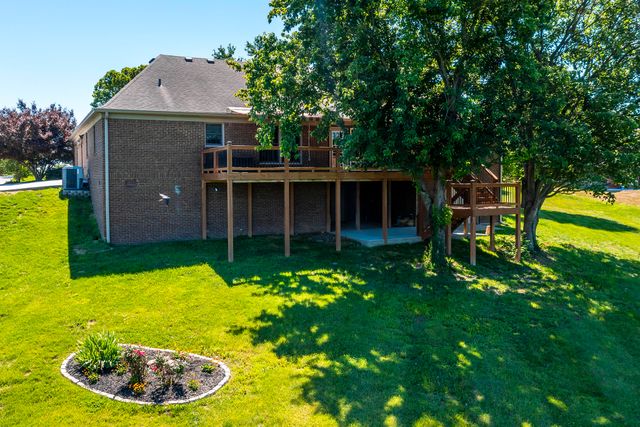 725 Sovereign Drive, Richmond, KY 40475