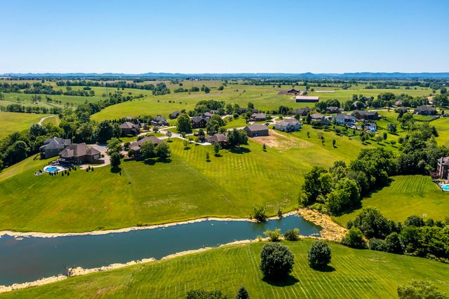 725 Sovereign Drive, Richmond, KY 40475