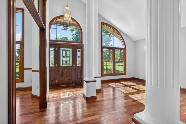 725 Sovereign Drive, Richmond, KY 40475