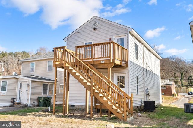 137 CAMBRIDGE ST, Fredericksburg, VA 22405