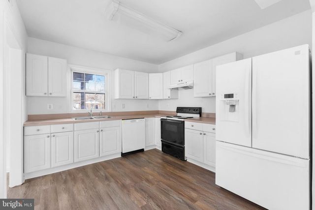 137 CAMBRIDGE ST, Fredericksburg, VA 22405