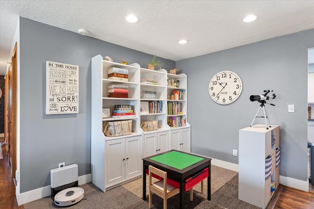 1002 E Percival St, Medical Lake, WA 99022