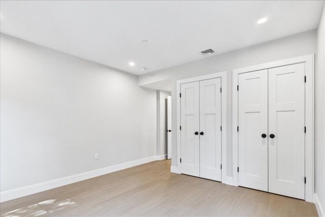 305 Chestnut Ave 3, Boston, MA 02130