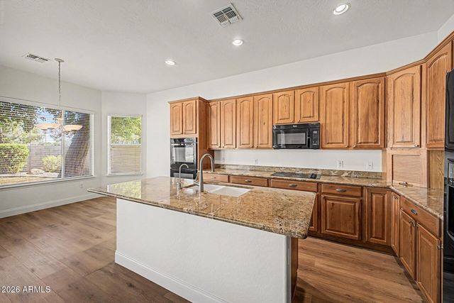 3469 E MOCKINGBIRD Drive, Gilbert, AZ 85234
