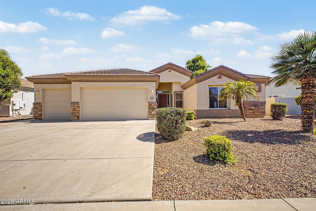 3469 E MOCKINGBIRD Drive, Gilbert, AZ 85234