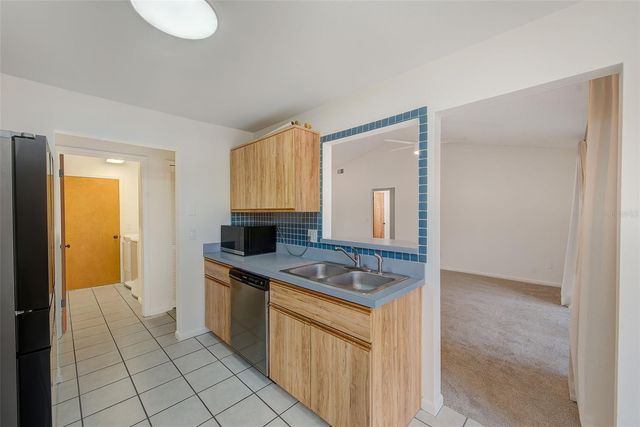 1262 DOCKSIDE DRIVE, Lutz, FL 33559