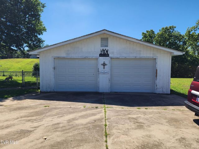 940 Opie Arnold Road, Limestone, TN 37681