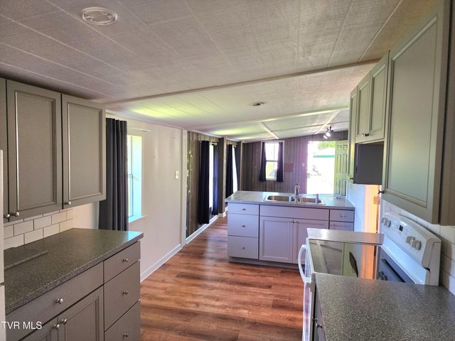 940 Opie Arnold Road, Limestone, TN 37681