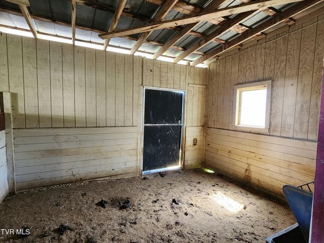 940 Opie Arnold Road, Limestone, TN 37681